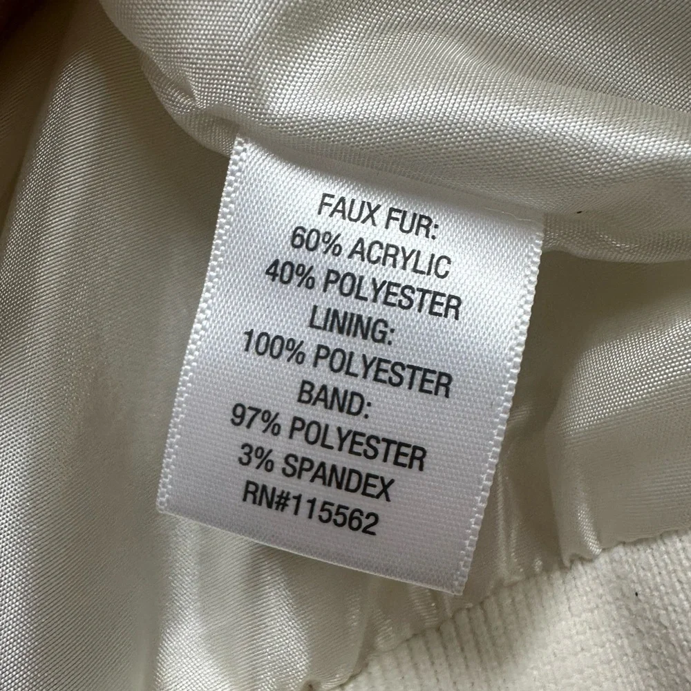 D-Signed Disney Ivory White Faux Fur Lined Zip Jacket Girls Size Medium 10/12 - Picture 7 of 9